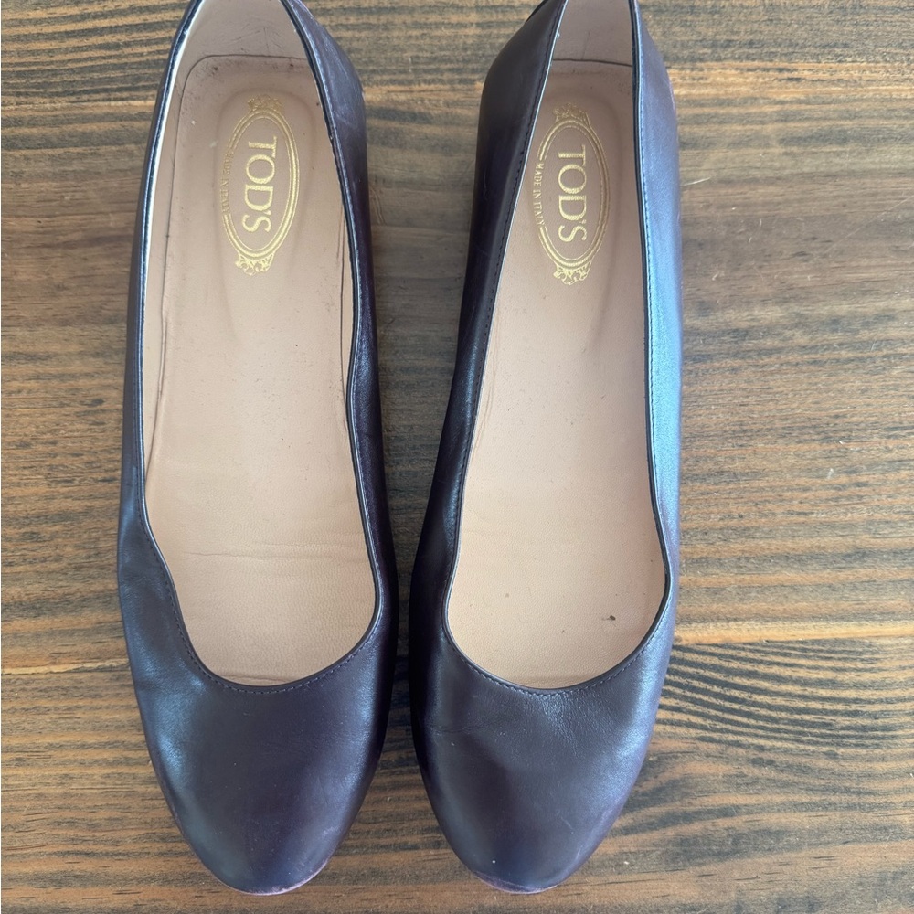 Tod's Women's Plum Leather Loafers
